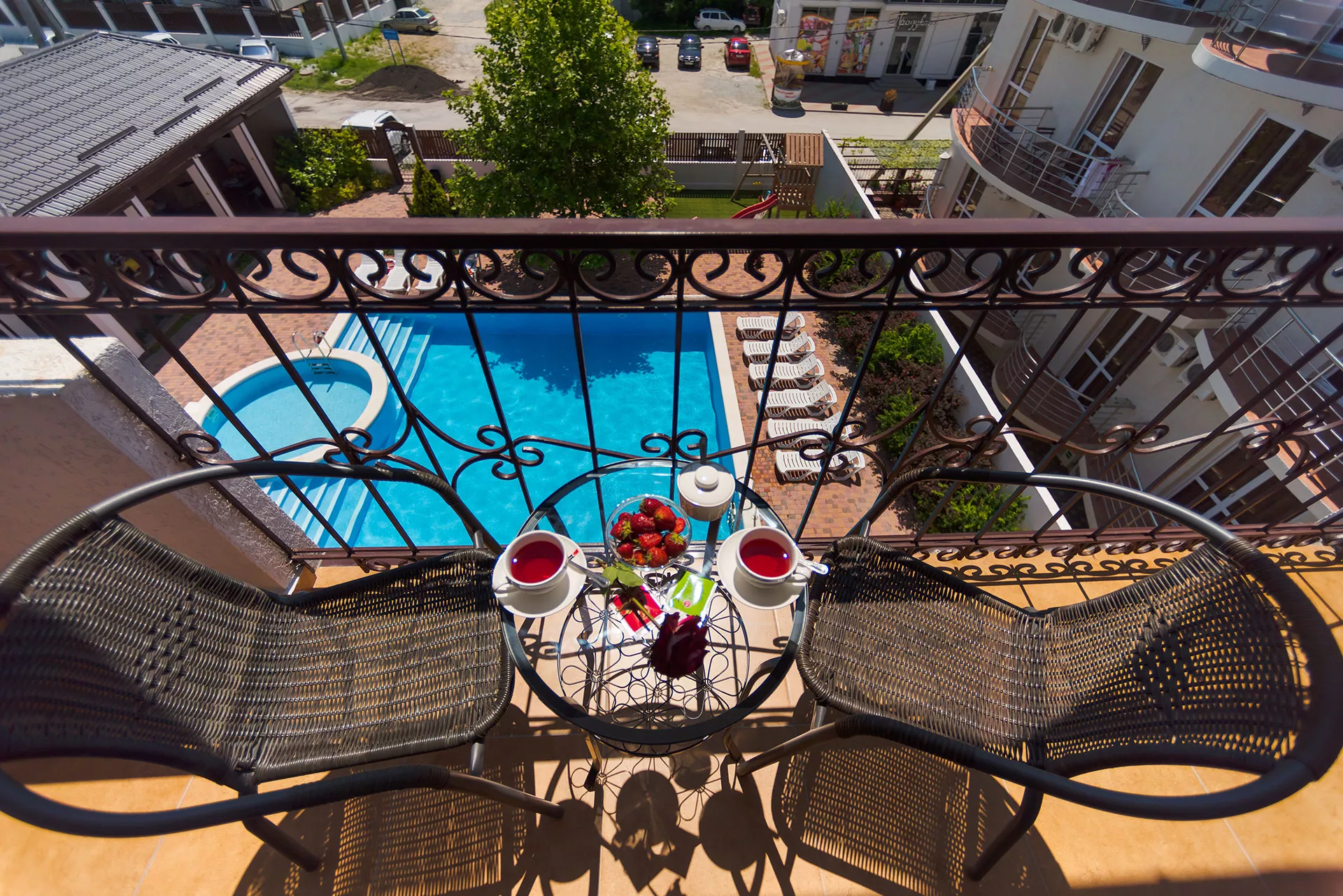 . Отель "Платан". Кабардинка