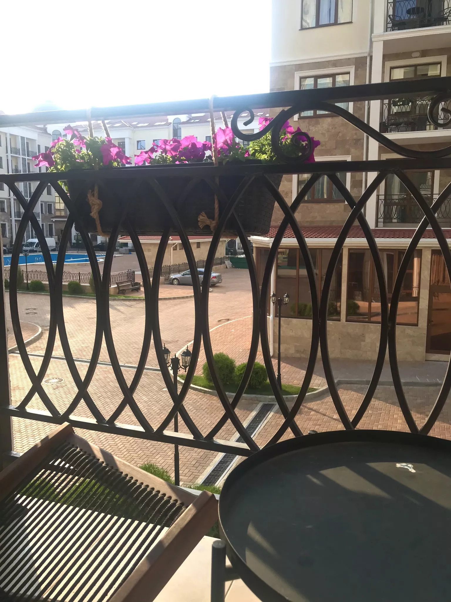 . Гостевой комплекс Апартаменты Скандинавия ЖК Изумрудный город. Геленджик