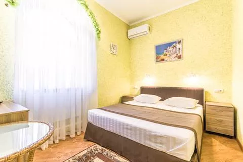 Номер 5-ти местный 2-х комнатный. База отдыха «Крестьянское Подворье». Верхнее Джемете