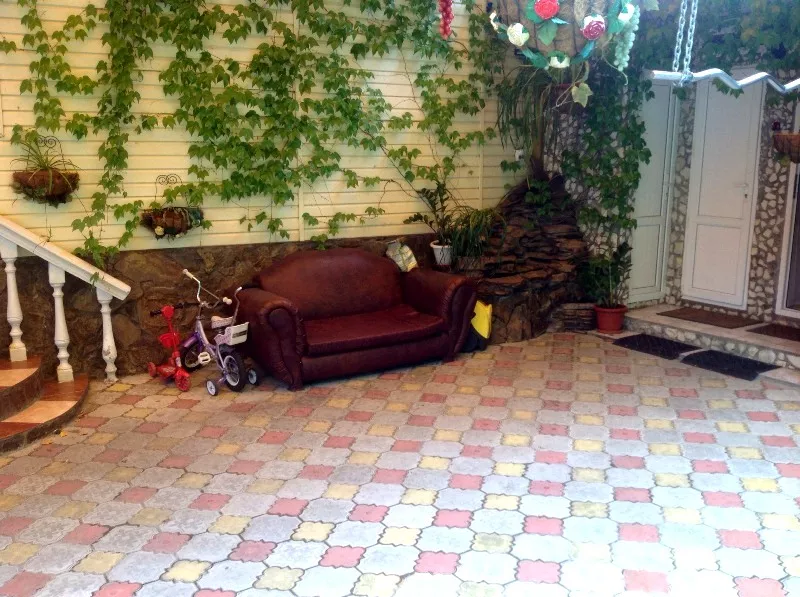 . Частный сектор "У Евгения и Натальи". Лазаревское