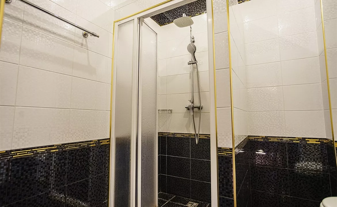 Апартаменты двухкомнатные люкс с террасой 1. Гостевой дом Лиана. Ливадия