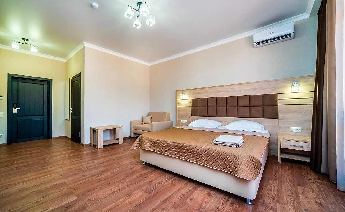 Трехместный номер. Гостевой дом Анжелика. Геленджик