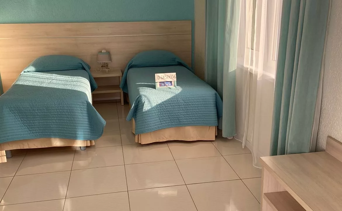 Семейный. Гостевой дом Миндаль. Кучугуры