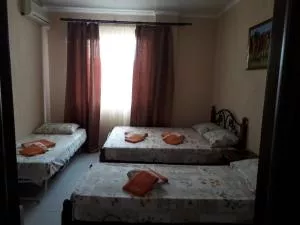 . Гостевой дом "Семья" - Геленджик. Геленджик