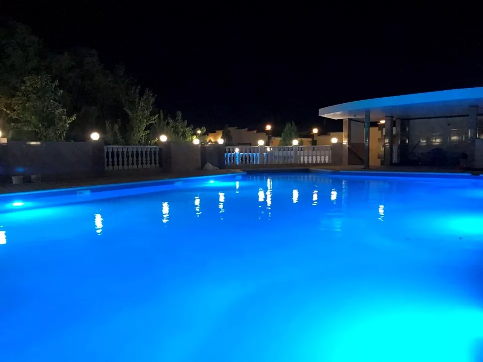 . Отель У Моря с бассейном. Евпатория