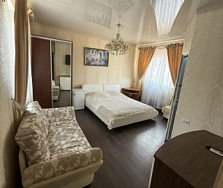 Трехместный номер. Гостевой дом На Шевченко 224а. 