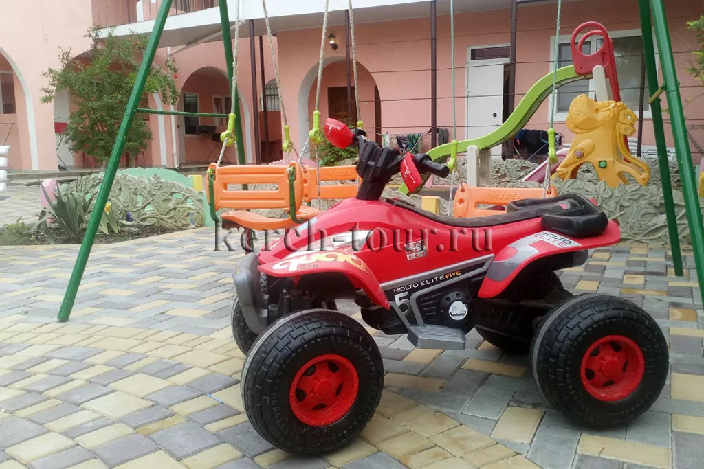 . Гостевой дом «Коктебель». Керчь