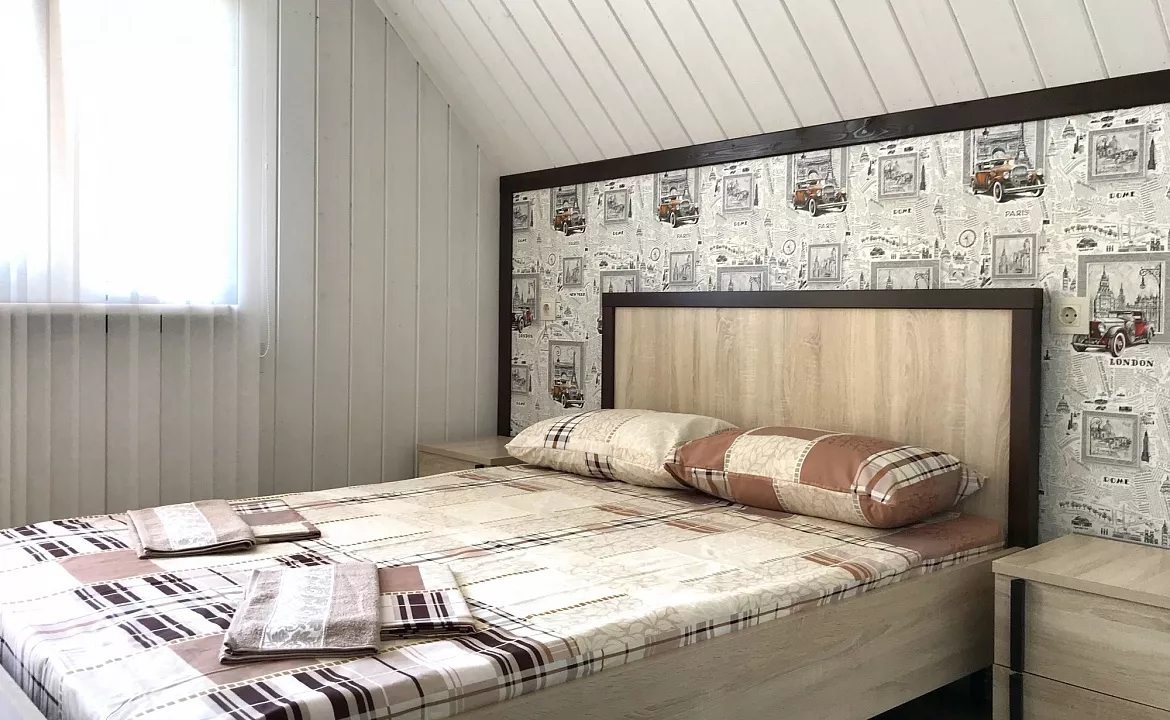 Двухместный номер с балконом. Гостевой комплекс "Буэнос Диас". Совет-Квадже