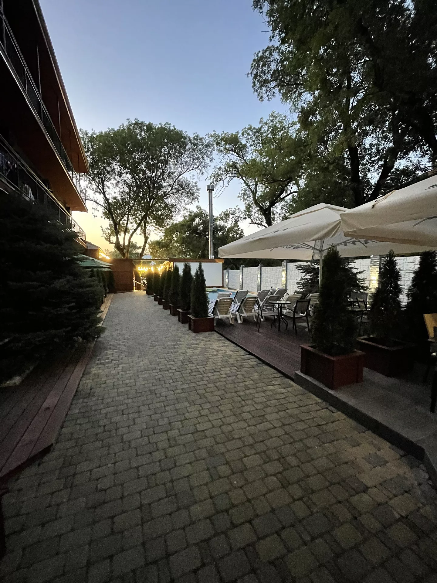 . Отель «БРЮТ». Геленджик