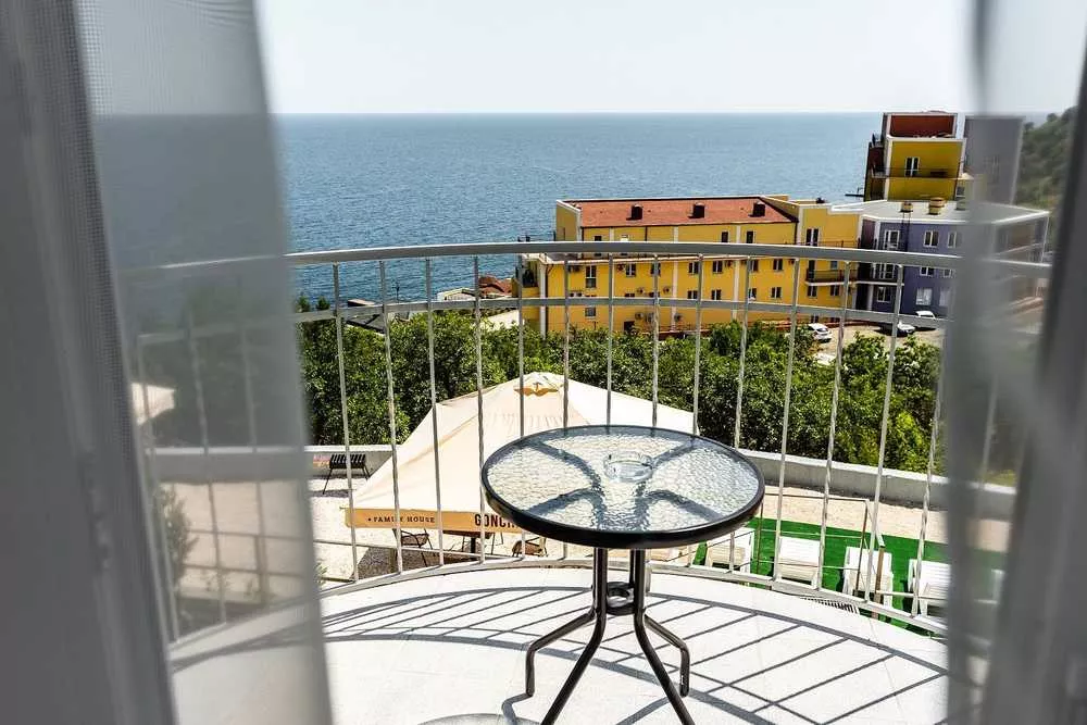 Двухместный стандарт с видом на море. Гостевой дом The Goncharov’s Family House. Семидворье