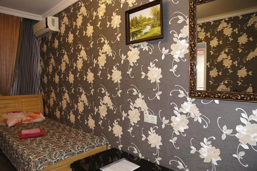 . Гостевой дом "Гагра-Лазурная". Гагра