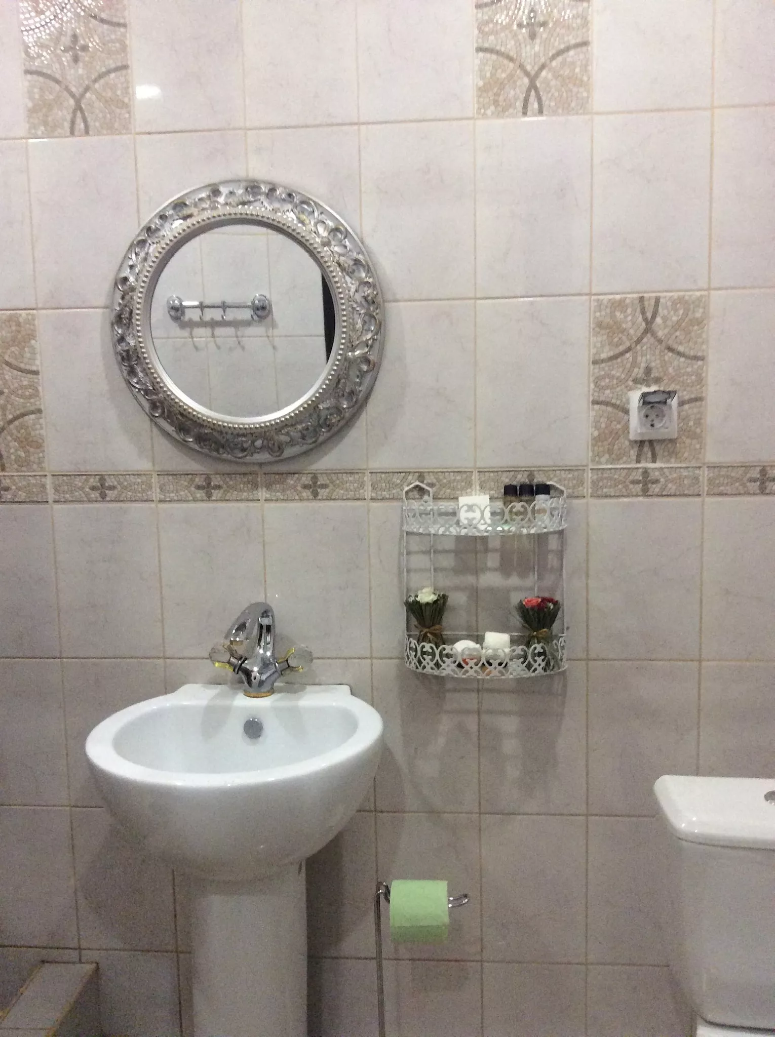 . Частный гостевой дом MozArt . Сочи