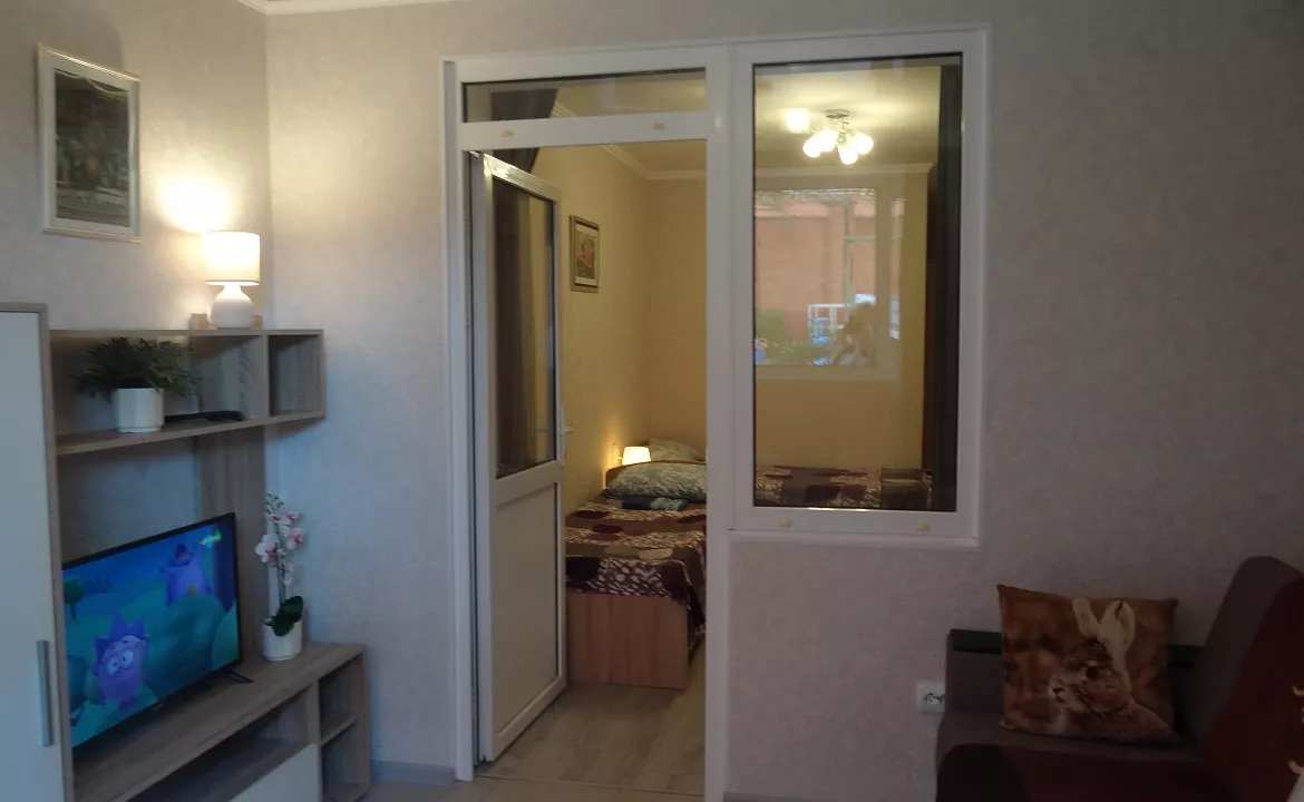 Комната с лоджией. Гостевой дом "Натали" - Геленджик. Геленджик