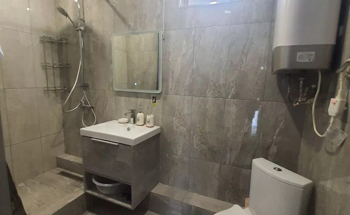 3 Этаж. Апартаменты у Византийского Храма. Лоо