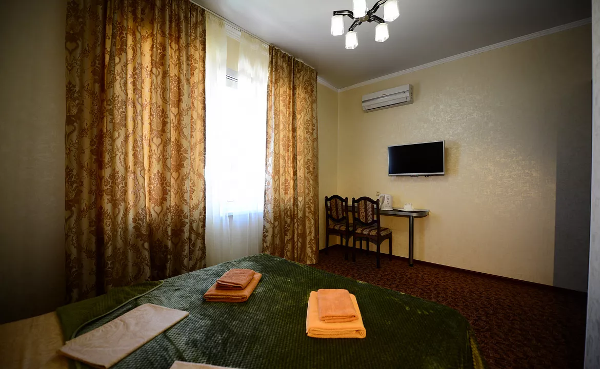 Двухместный стандарт. Гостевой дом "Заря". Лазаревское Двухместный стандарт. Гостевой дом "Заря". Лазаревское