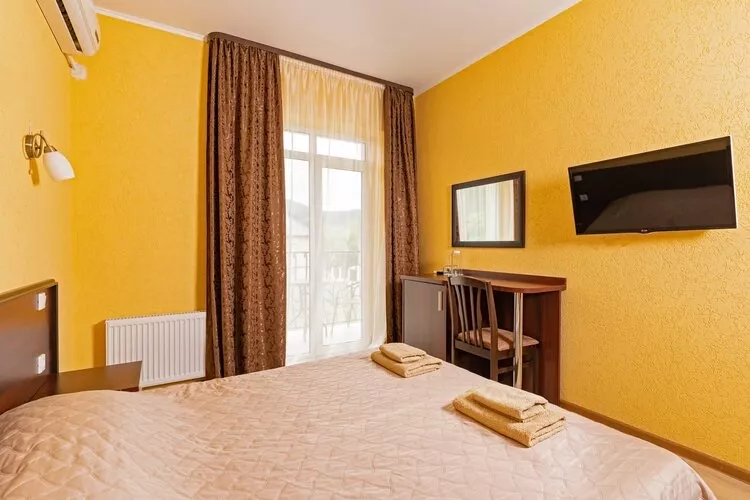 . Гостевой дом АНИКСИ. Кабардинка