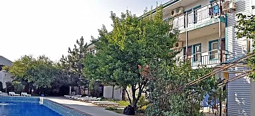 Гостевой комплекс и Яхт-Клуб "Торнадо" Новомихайловский