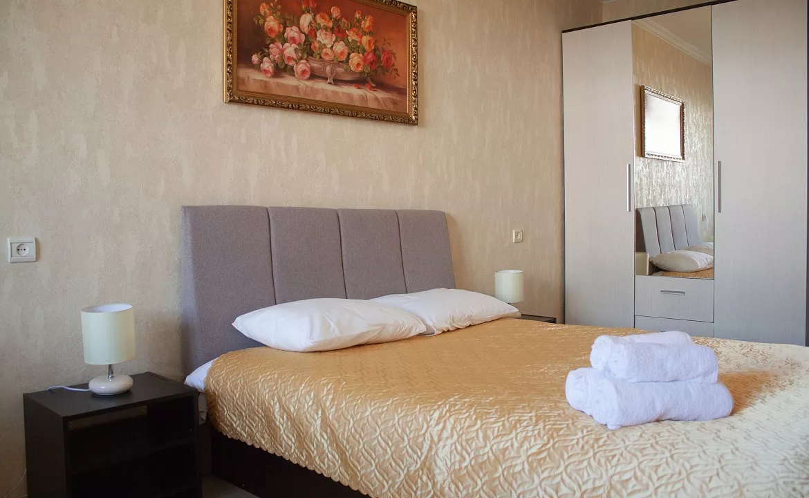 2-комн. апартаменты в центре Сочи 50 кв.. Квартира в многоквартирном доме 2-комн. в центре Сочи. Сочи 2-комн. апартаменты в центре Сочи 50 кв.. Квартира в многоквартирном доме 2-комн. в центре Сочи. Сочи