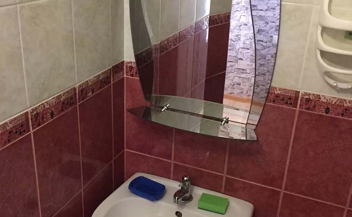 2-х комнатные номера с кондиционером и видом на море. Мини-отель "КАТЕРИНА". Саки