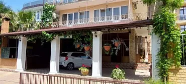 Гостевой дом "Южный" у Гарика