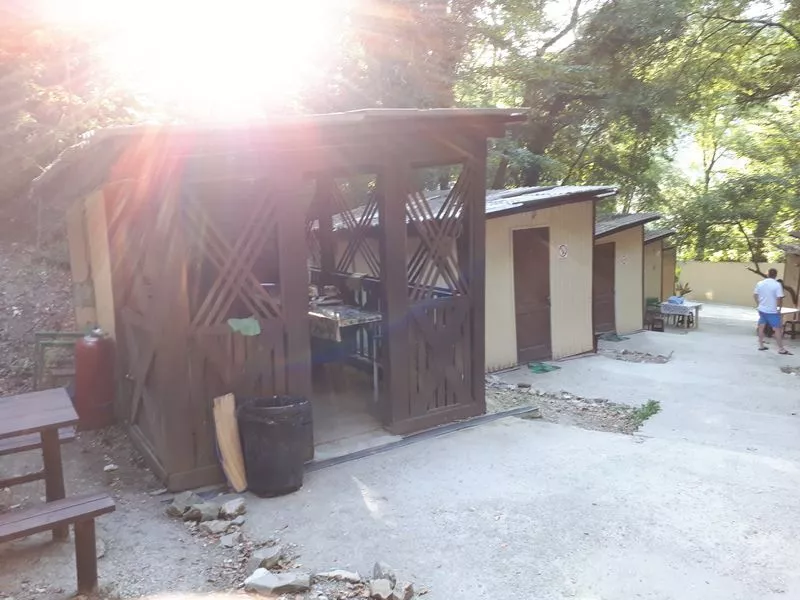 . Кемпинг «Море сосен». Джанхот