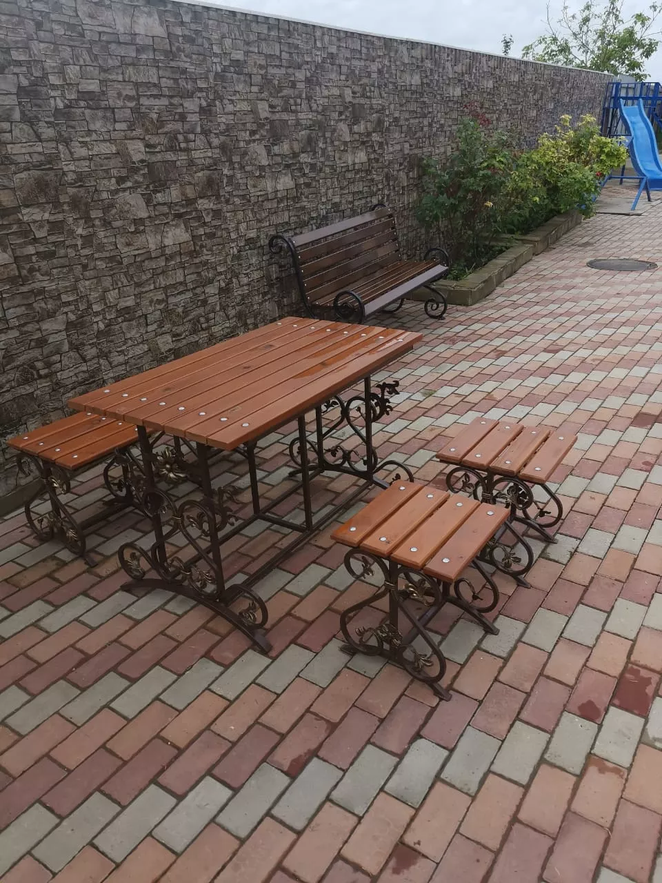 . Отель «Надежда». Должанская . Отель «Надежда». Должанская