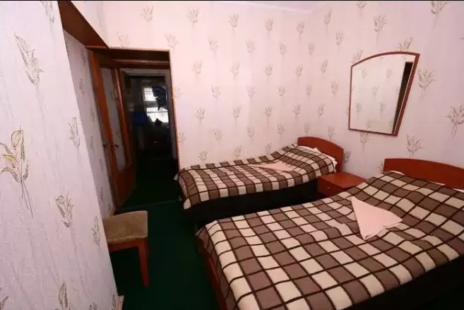 3-местный Стандарт (3-4 этажи). Гостиница «МТЦ Горные вершины». Домбай-гостиницы