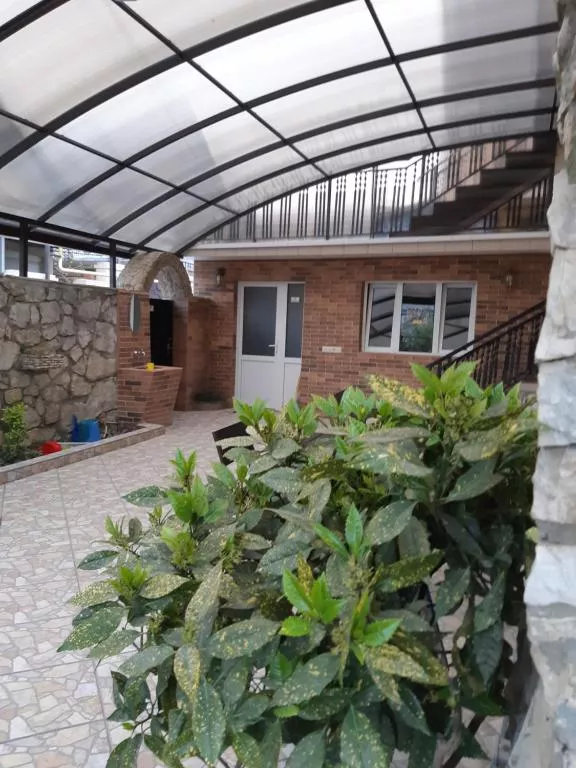 . Гостевой дом "GreenWood" . Адлер