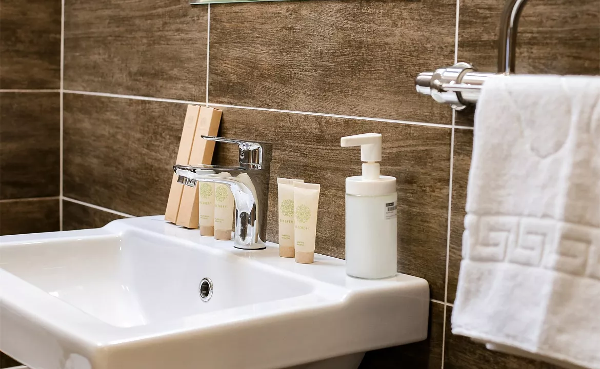 2-х местный номер с балконом. Апарт-отель «Близнецы». Адлер