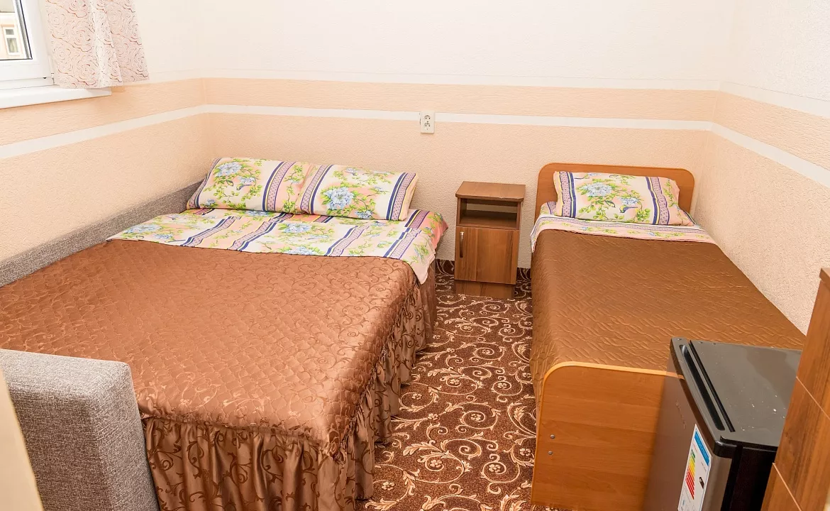 Трехместный номер эконом класса. Гостевой дом "Ника" - Анапа. Анапа Трехместный номер эконом класса. Гостевой дом "Ника" - Анапа. Анапа