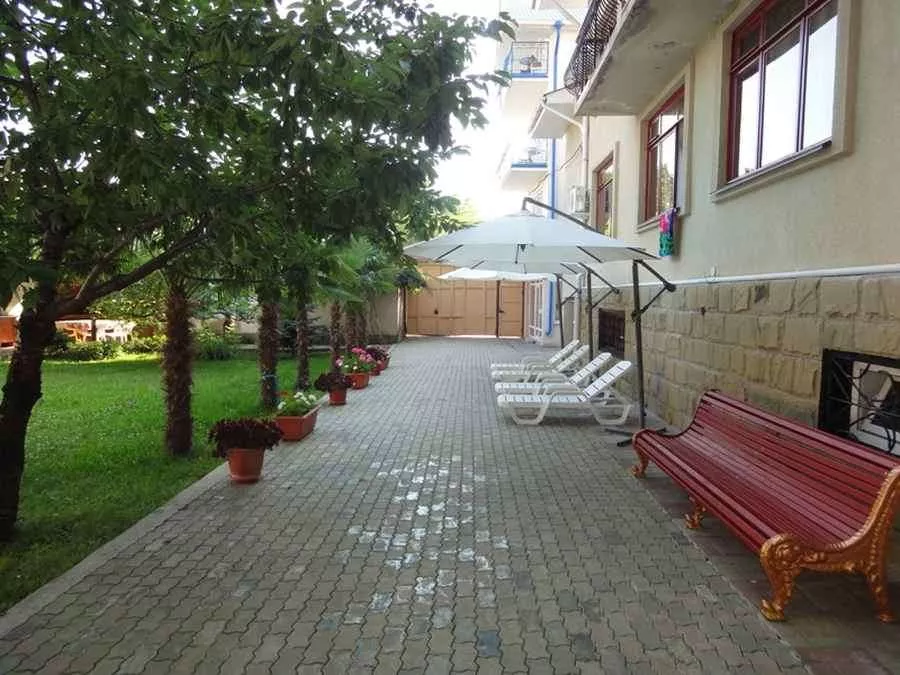 . Гостиница "Аврора". Лазаревское