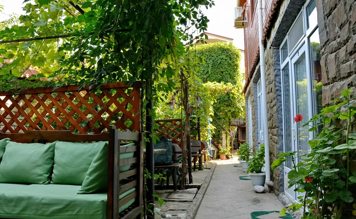 3-х местный номер – «Нижняя каюта». Гостевой дом "Триера". Судак