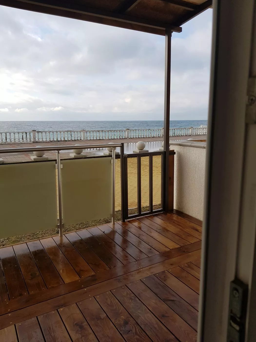 . Квартира в многоквартирном доме Апартаменты на Набережной. Геленджик