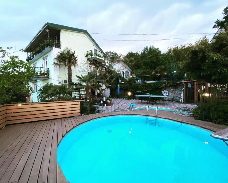 . Гостевой дом "НикОля". Малый Маяк