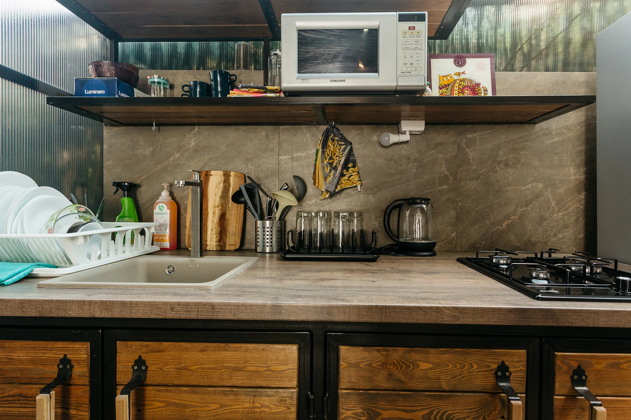 . Половина дома (трехкомнатный люкс) "У Жоровны". Геленджик