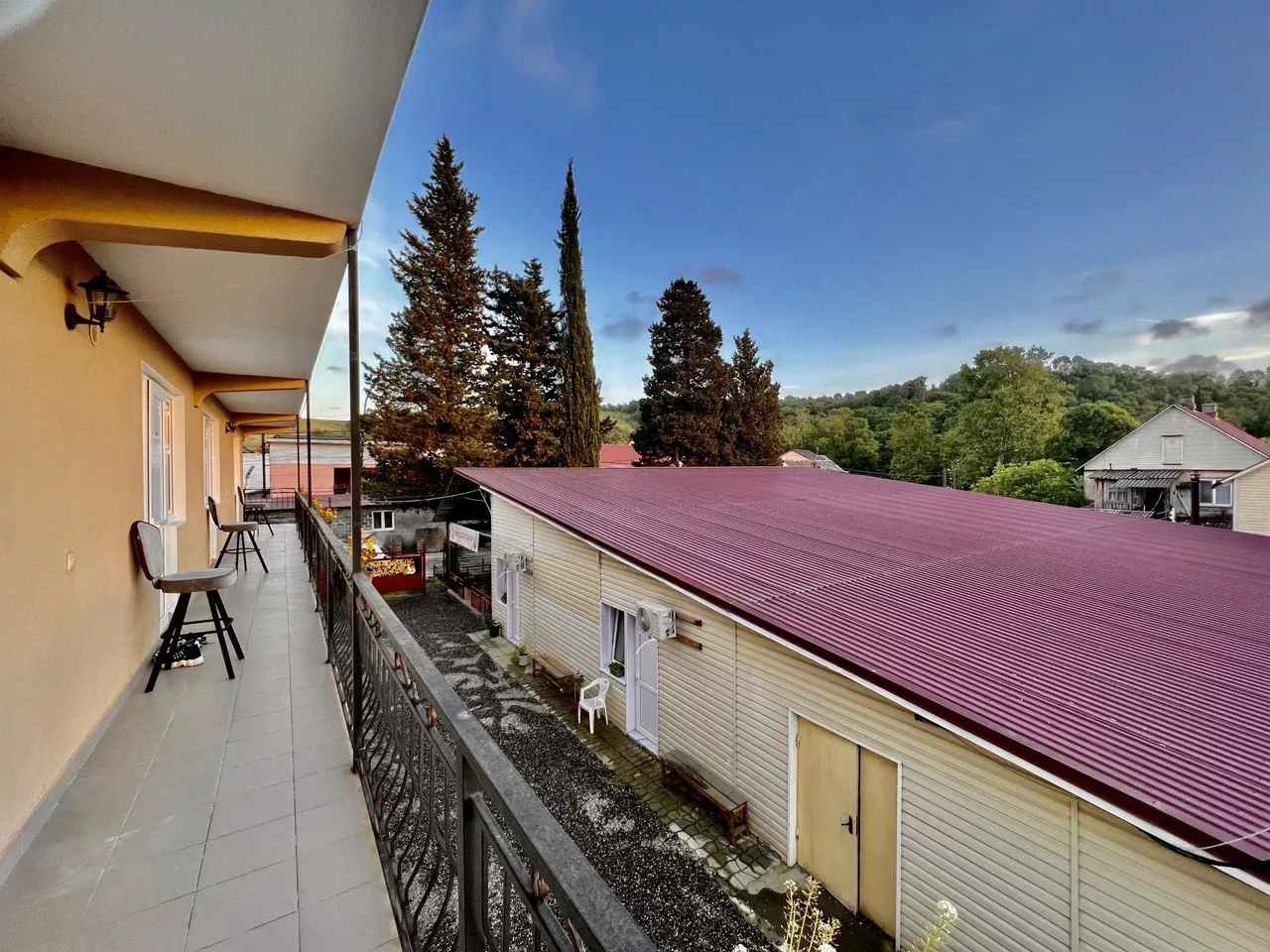 . Гостевой дом Леон. Вардане