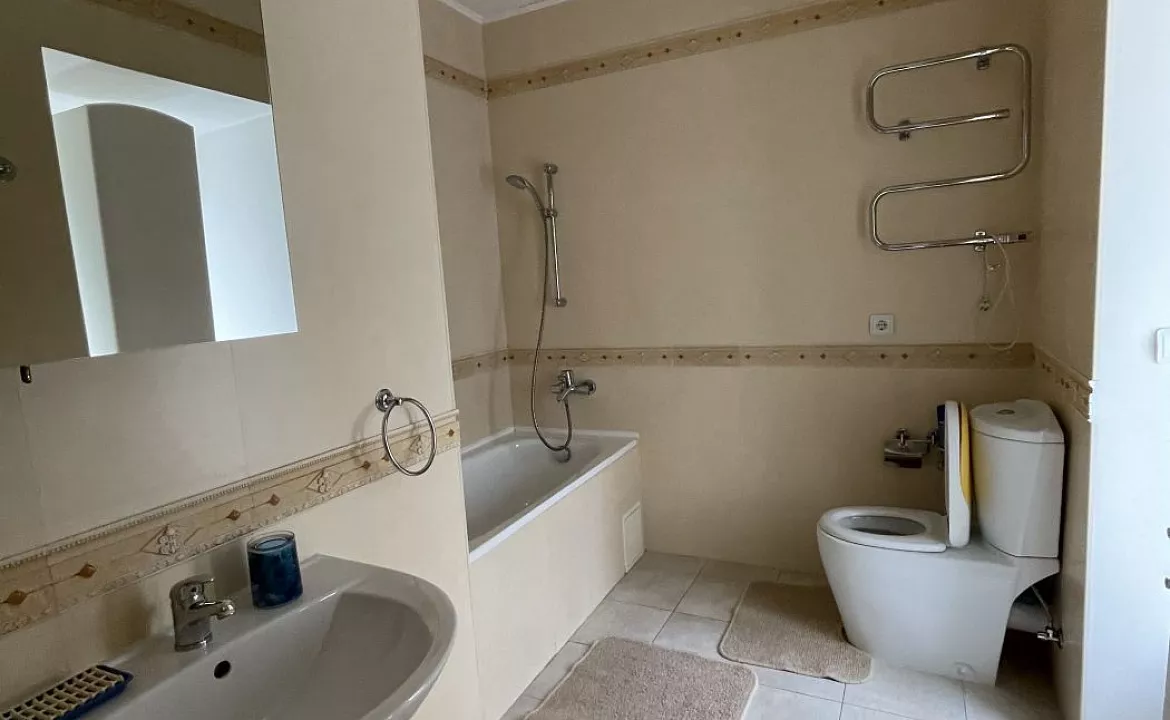 Дом 2-этажный. Гостевой дом "Ялта-Ливадия". Ливадия Дом 2-этажный. Гостевой дом "Ялта-Ливадия". Ливадия