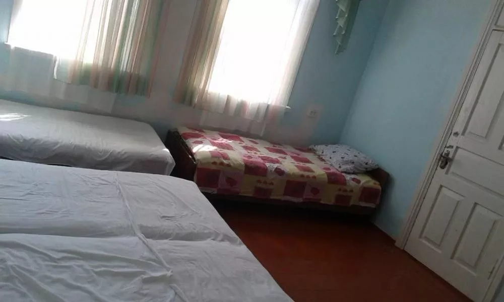 3х местный . Гостевой дом "Наира". Новый Афон