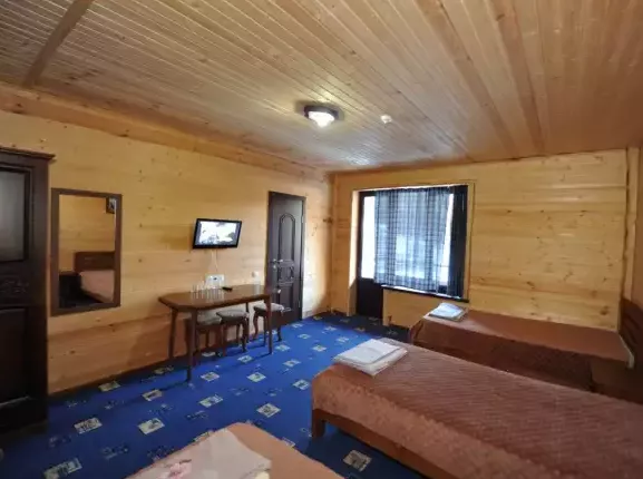 Стандарт трехместный. Новый корпус. Гостиничный комплекс «Таулу». Домбай-гостиницы