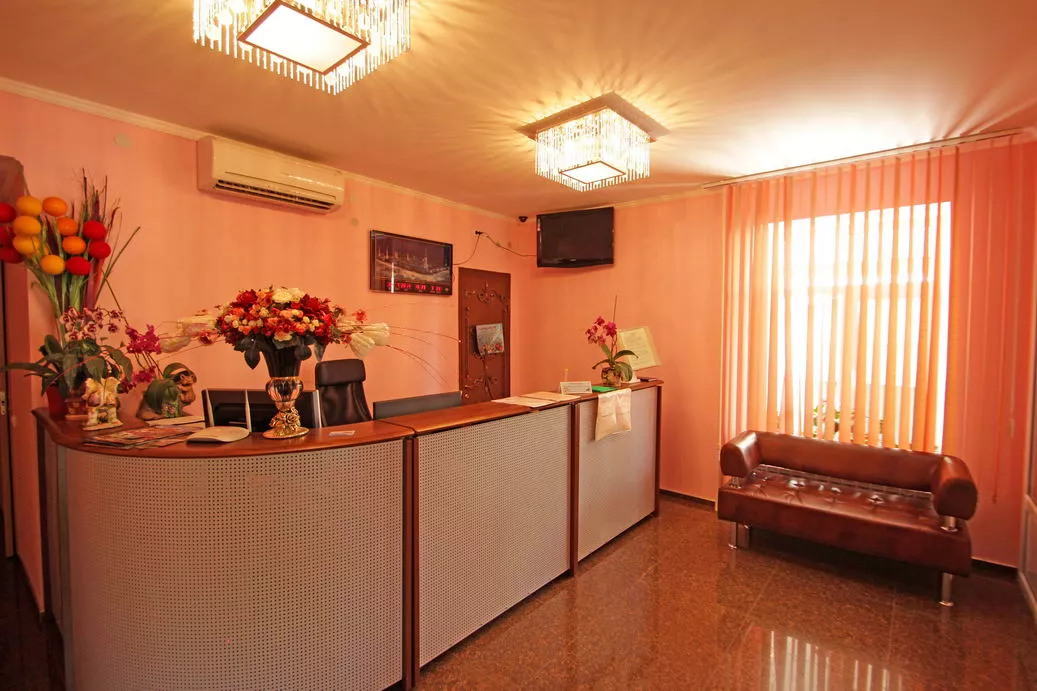 . Гостевой дом "Адамант". Анапа