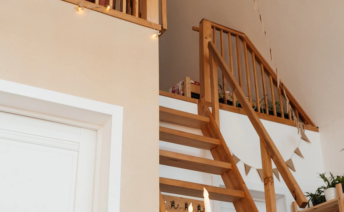 Мансарда . Дом под ключ Морской Барн на берегу моря . Ейск