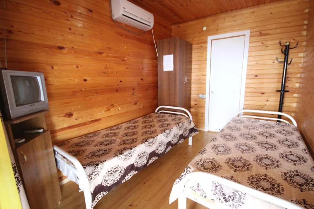 2-х местный в КОТТЕДЖЕ. Гостевой дом КАРАВЕЛЛА. Лазаревское