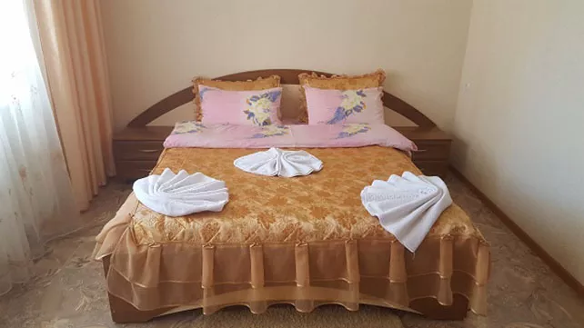 №5.2эт.3х.местный.Стандарт с видом на море. Гостевой дом "Мечта". Алушта