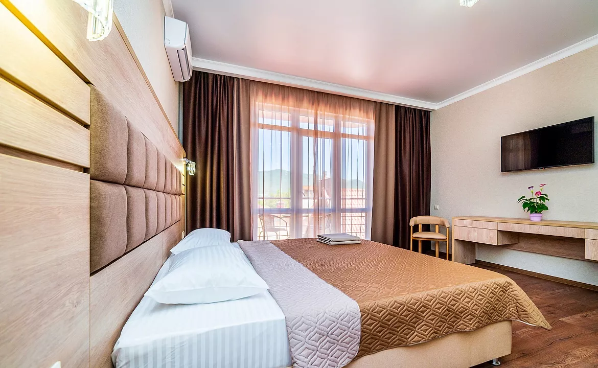 Трехместный номер. Гостевой дом Анжелика. Геленджик