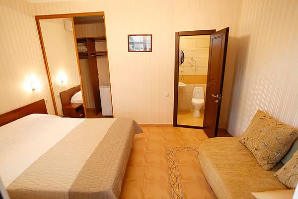 С удобствами в номере. Гостевой дом Альбатрос - Геленджик. Геленджик