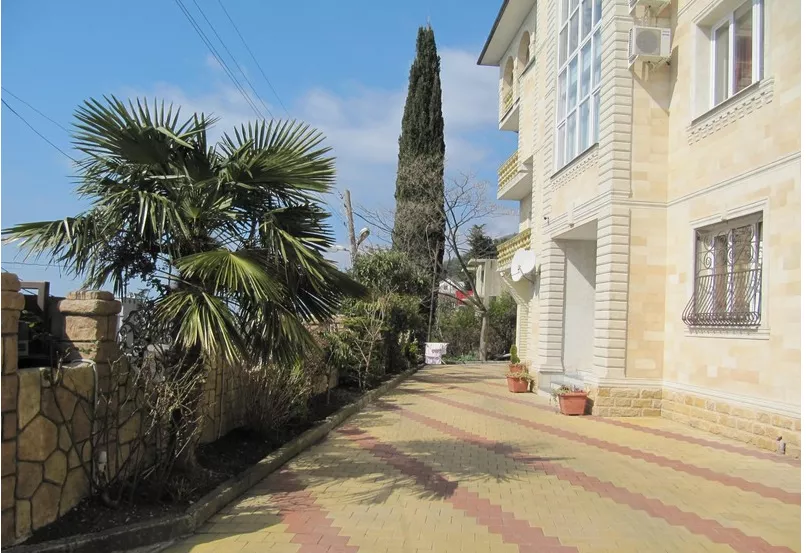 . Отель "Прибой 2". Лазаревское . Отель "Прибой 2". Лазаревское