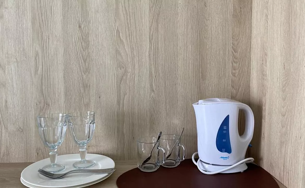 УЛУЧШЕННЫЙ НОМЕР С ВИДОМ НА МОРЕ. Отель La Familia. Лоо