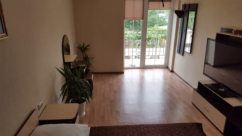 Семейный. Гостевой дом Центральный. Кучугуры