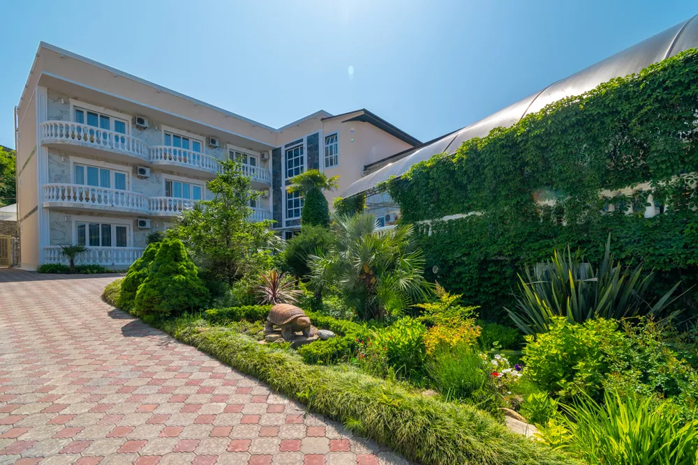 . Семейный парк-отель «Греция». Сочи