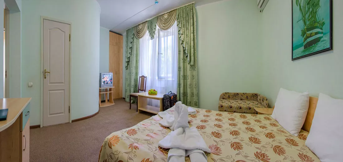 Комфорт 2+1. Пансионат «Ай-Лия». Чайка Комфорт 2+1. Пансионат «Ай-Лия». Чайка